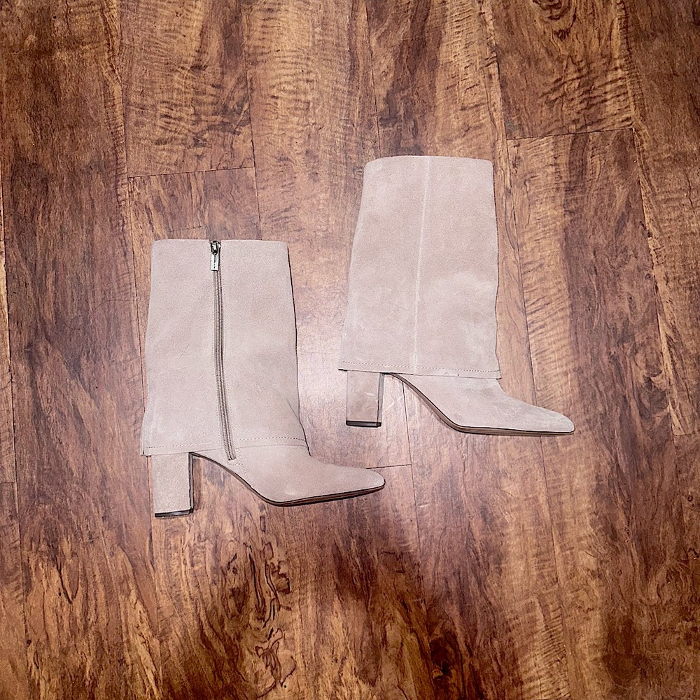 Nude / Taupe Suede Vince Camino Boots